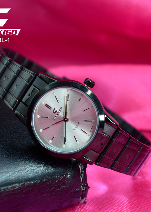 Reloj Curren 8225: Elegancia en Cada Momento